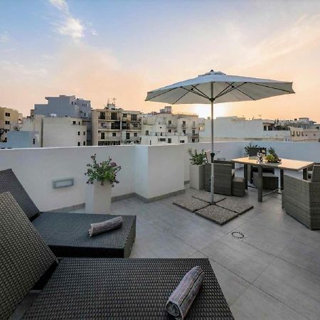 Stunning Penthouse Roof Terrace & Communal Swimming Pool St. Paul's Bay Buitenkant foto